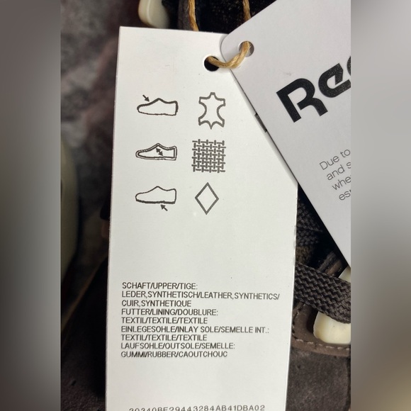 2023 Reebok Pump Omni Zone 2 'Valentine's Day Sz. 4.5 Mens/Sz. 6.5 Women’s - Picture 13 of 16